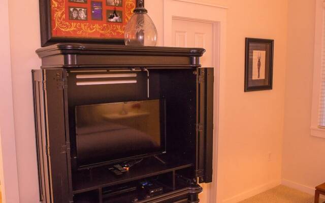 1367 Laurel Grove - 3 Br Home