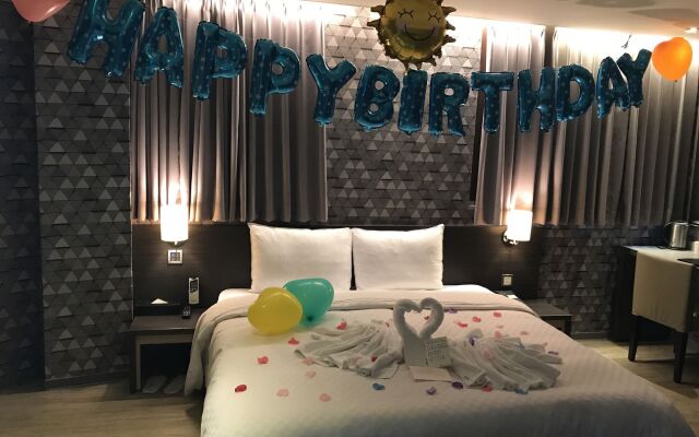 Smile 73 Hotel
