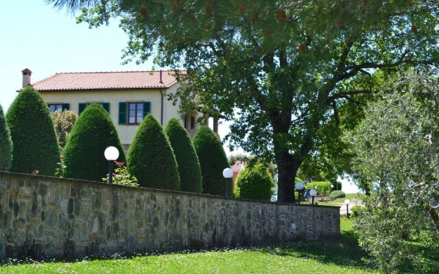 Apartment With in Volterra With Wonderful Mountain View