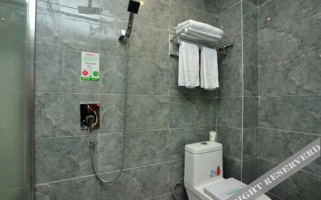 Borrman Hotel (Kunming Renmin East Road)