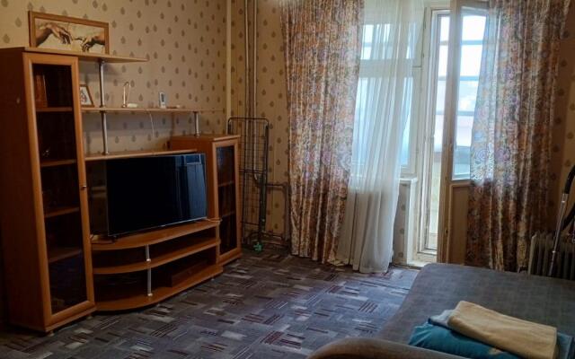 Апартаменты на проспекте Космонавтов 15