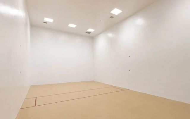 Phoenix X 617 3 Bedroom Condo