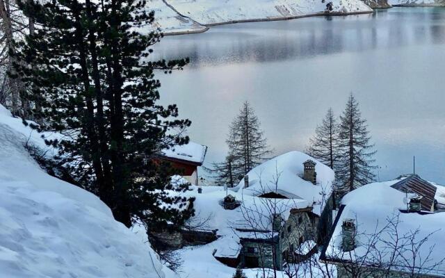 Chalet 1728 - la Reculaz - 2 Minutes From Val D'isere by Free Shuttle Bus