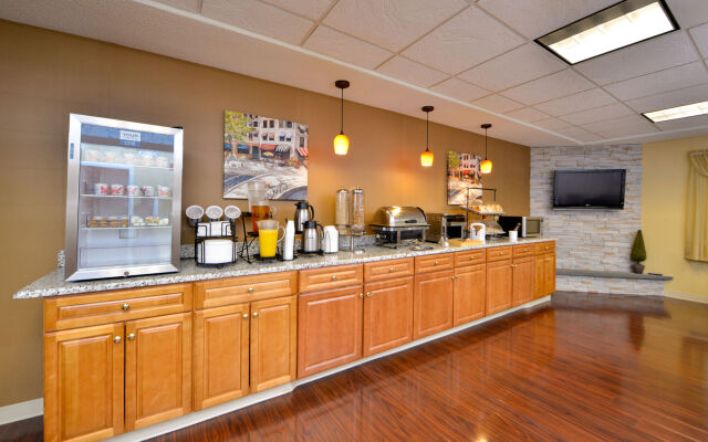 Best Western Plus New England Inn & Suites