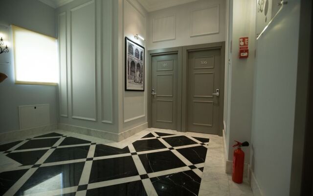 Seven Rooms Boutique Hotel