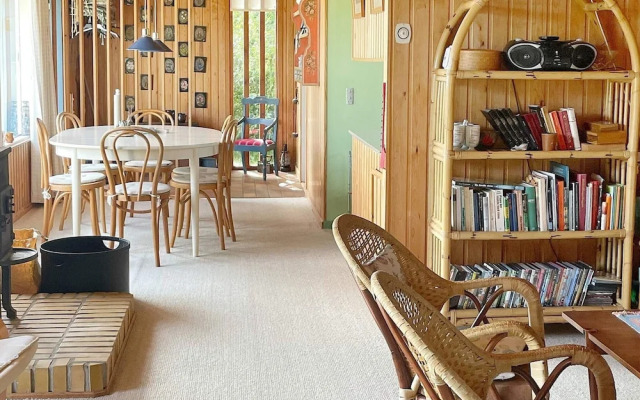 4 Person Holiday Home in Frorup