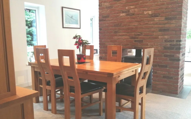 The Highlands, 5 bed 5 Bath, Large Spacious House