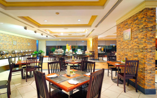 Hotel Shangri-La Kota Kinabalu