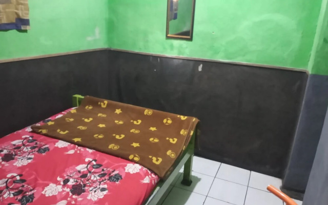 Penginapan 99