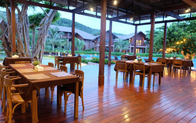 Koh Ma Beach Resort