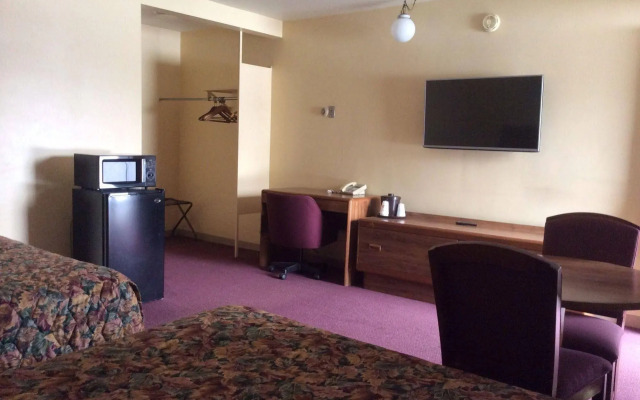 Allenwood Motel