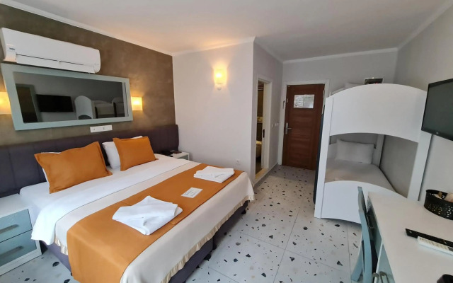 Tonoz Beach Hotel