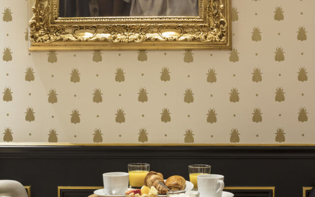 Hôtel Eiffel Petit Louvre