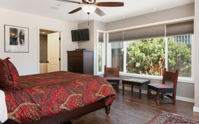 New Ventura Beach Craftsman Home by RedAwning