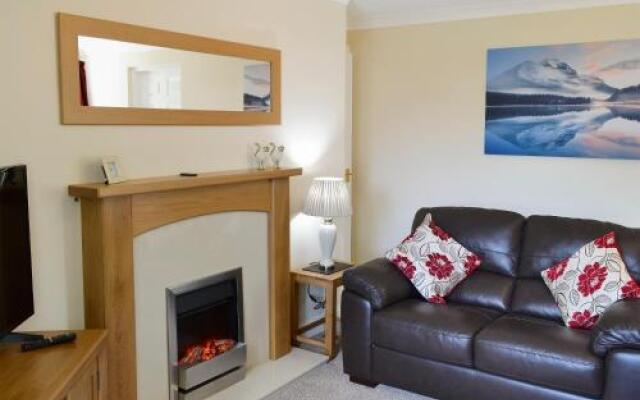 Flat 2 Lonsdale House