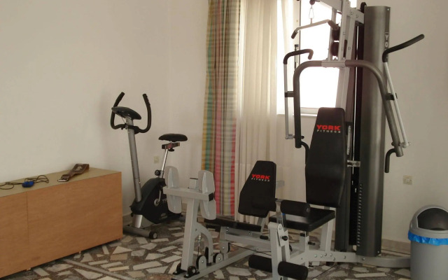 Michalis Studios & Apartments