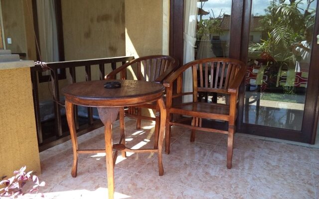 Bali Relax's Homestay and Cafe