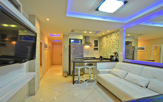 Copacabana Apartments 120