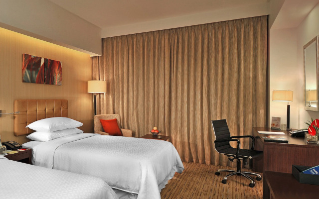 Four Points by Sheraton Hotel & Serviced Apartments, Pune