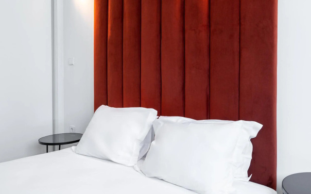 ORM - Heroísmo Apartment