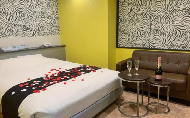 Hotel NewMie (Adult Only) – Guest Rooms – Tokyo