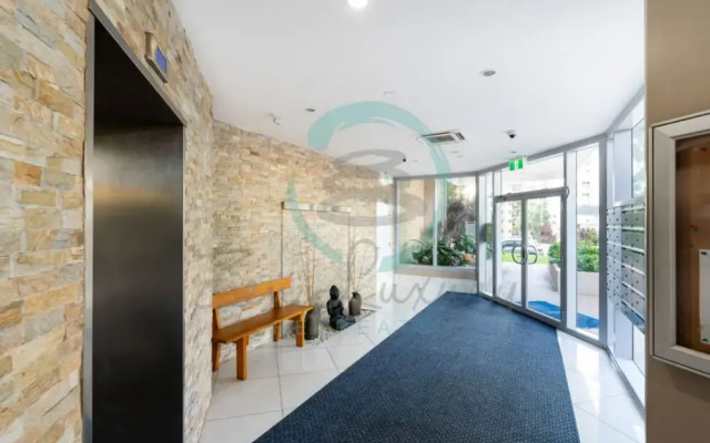 Zen By The Water: Darwin's Premier Family Retreat