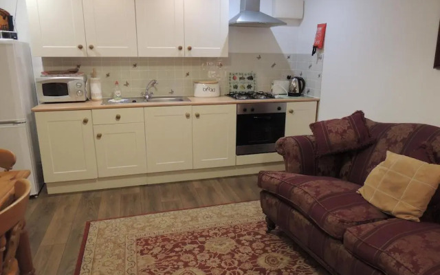 Wild Acre Cart Lodge