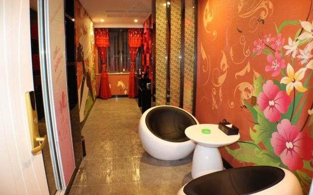 Aisen Theme Hotel