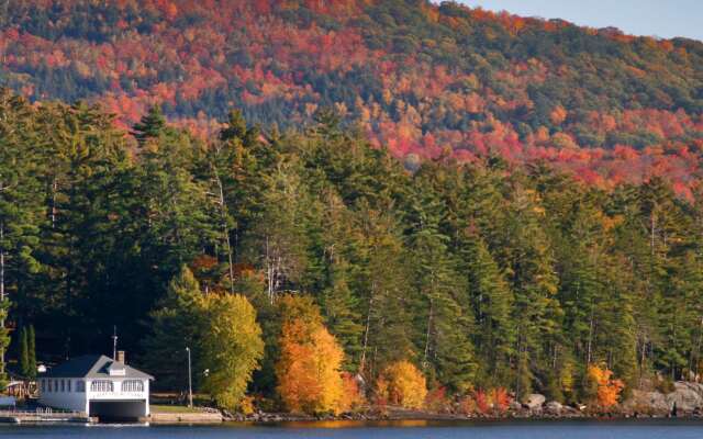 Lodge at Schroon Lake