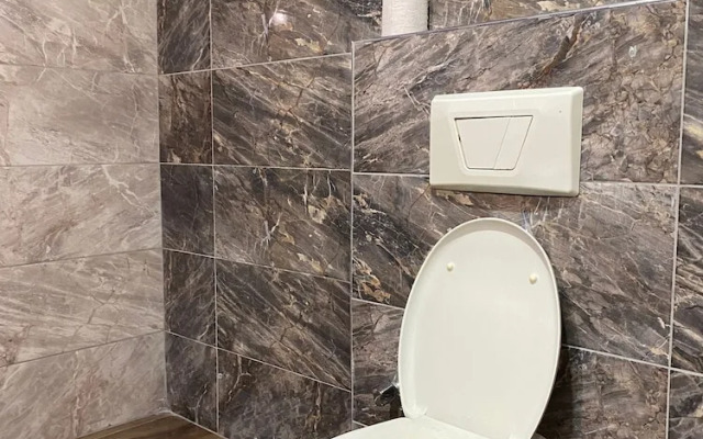 Gold Ci̇ty Hotel