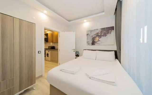 Charming Apartment With Pool in Muratpasa Antalya
