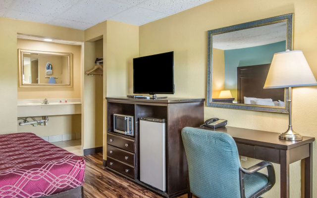 Econo Lodge Bradford