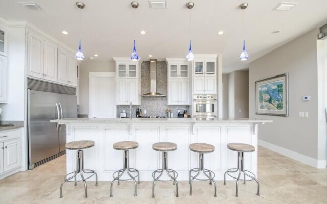 Bella Beach House