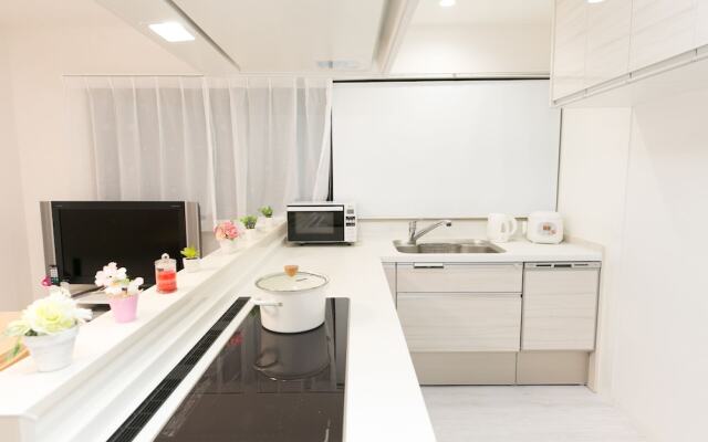 Osaka Higobashi Suite Room 301