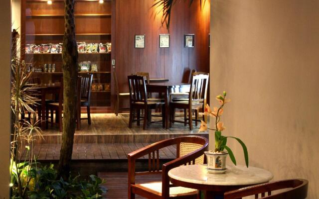COZY Boutique Guest House