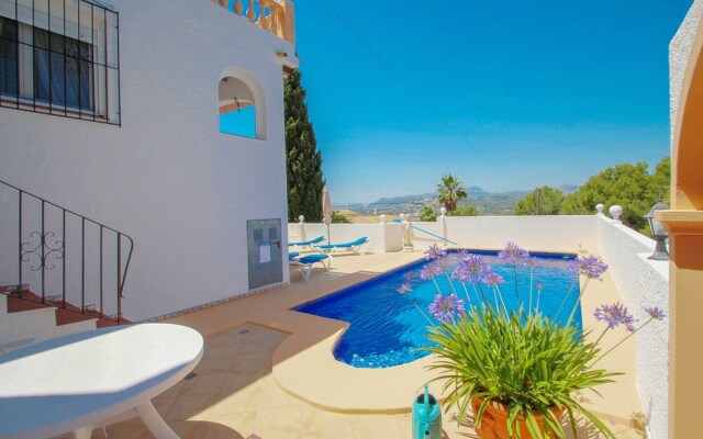 Alma - holiday home with private swimming pool in Benitachell