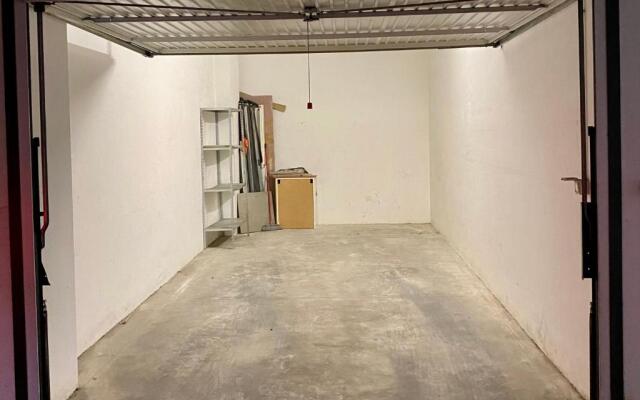 Appartamento vicino Reggia e Anfiteatro con garage