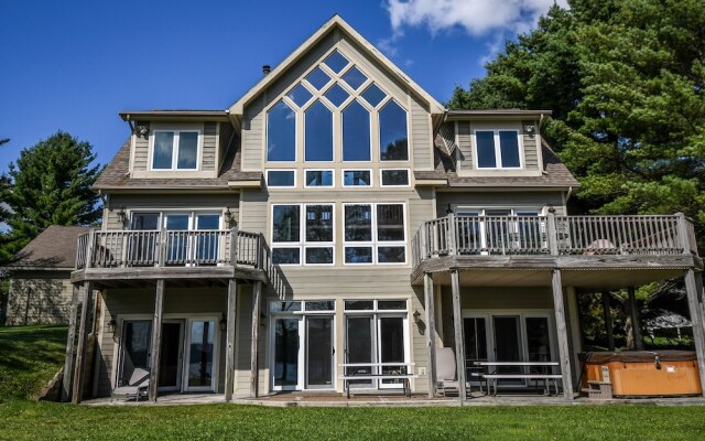 Ambrosia 6 Bedroom House