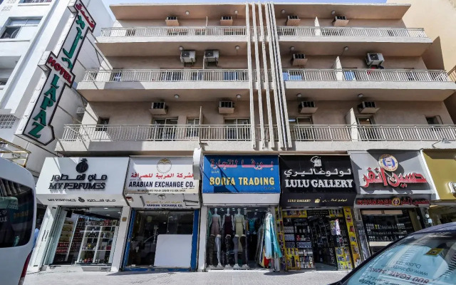 Lapaz Hotel by OYO Rooms