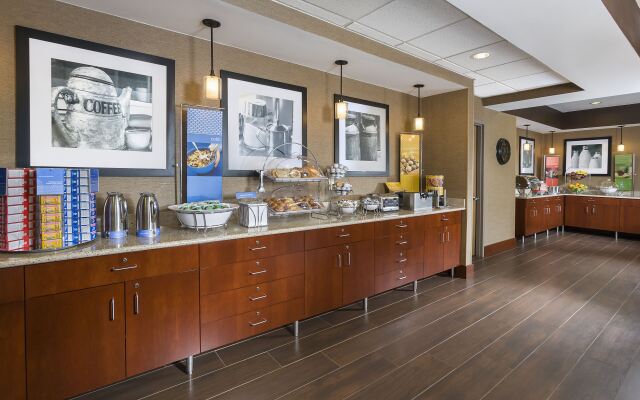 Hampton Inn Mansfield/Ontario