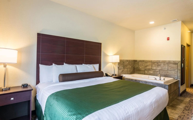 Cobblestone Hotel & Suites - Erie