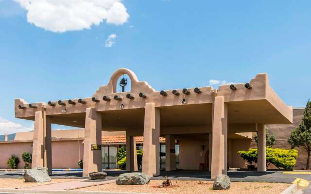Quality Inn Taos