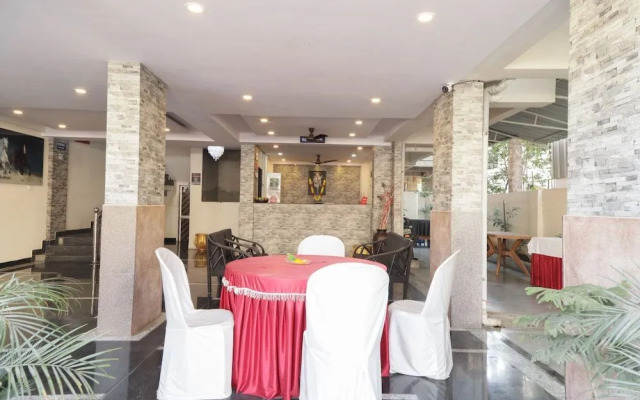 Uk Service Apartment by OYO Rooms