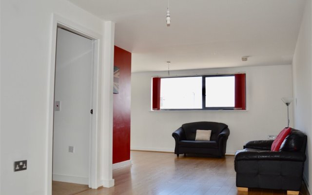 Comfortable 3 Bedroom Apartment in Manchester