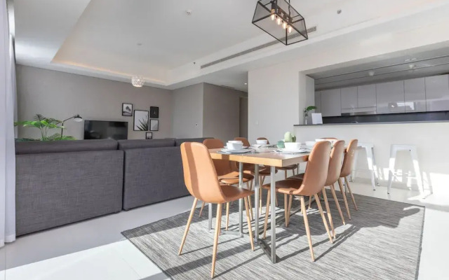 FAM Living - Mada Residences Downtown