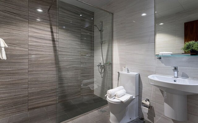 Bright 2BR by Burj Khalifa-gym/pool by Belvilla