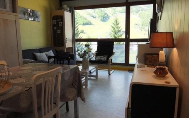 Appartement Gourette, 1 pièce, 6 personnes - FR-1-400-38