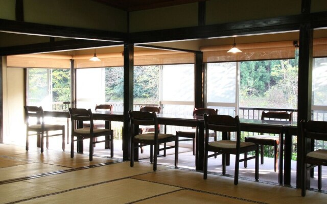 Akigawa Valley Inn Kinkoukaku