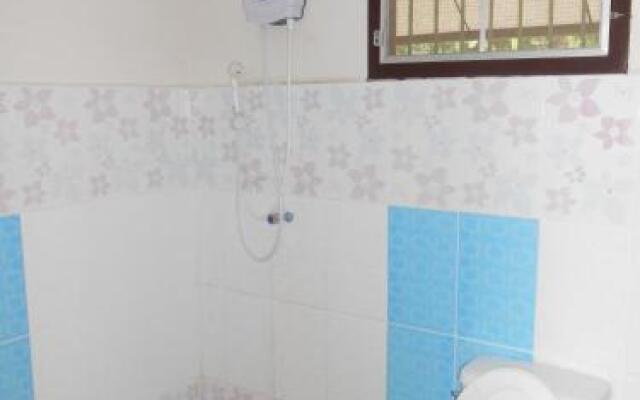 Leena Guesthouse 2