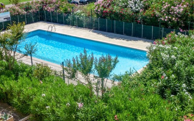 Les Floralies II 33910